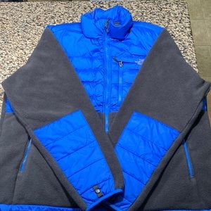 North Face Coat - Men’s XXL Blue and Charcoal Gray.